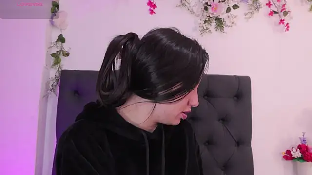 kaylee_lee Adlı Modelin Canlı XXX Sohbeti