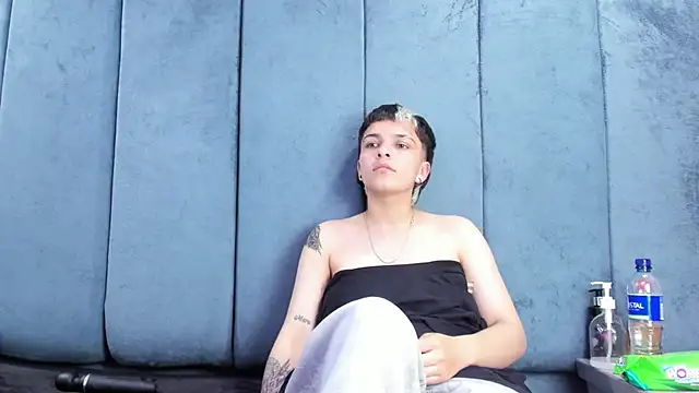 XXX chat uživo modela Megan_Thompson_