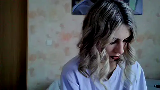Онлайн чат XXX Crazy_Empresis