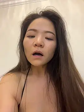 xiaochengzi505's Live Sex Cam Show