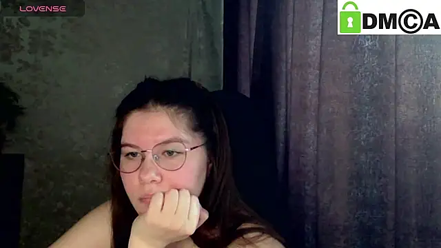 holy_michela Obrolan Langsung XXX