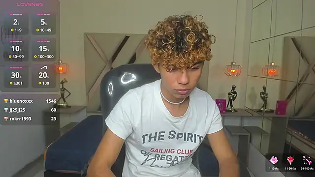 Anyelo_Twinkn Live XXX chat