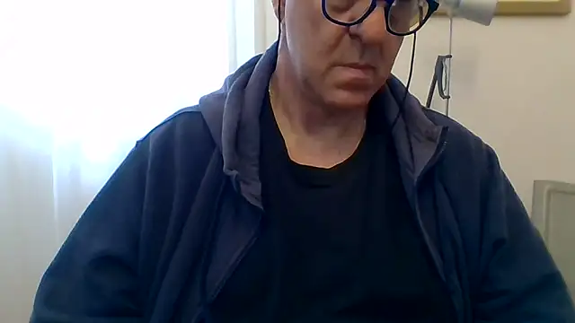 ANONIMO7735 Webcam-Show