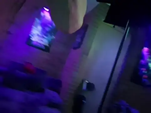 chronic_vibez Show in webcam