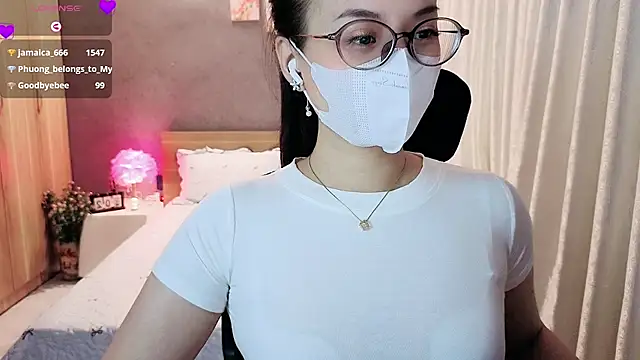 JENNIE-16's Live XXX Chat