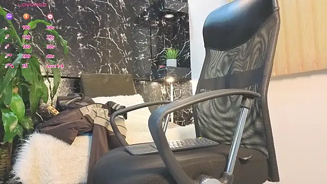 دردشة mister_eithan الجنسية المباشرة