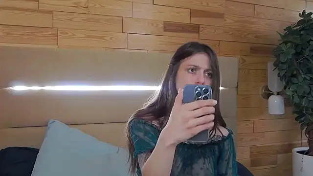 Eileen_Elfie élő XXX-chatje