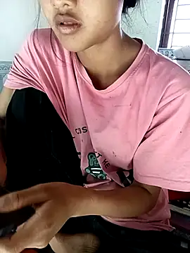 Hoa-tuylip's Webcam Show
