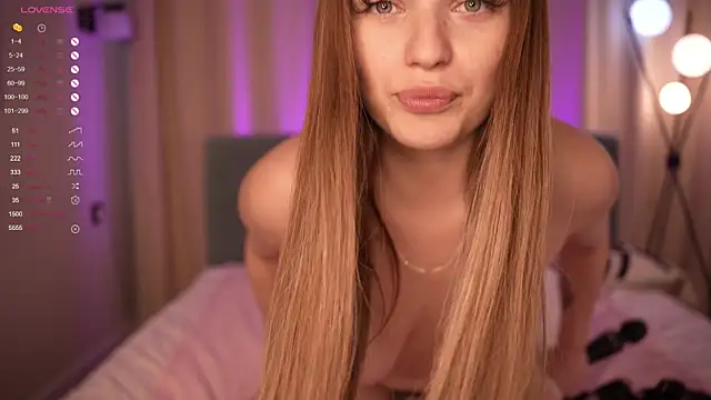 JanetJennings Live XXX-Chat