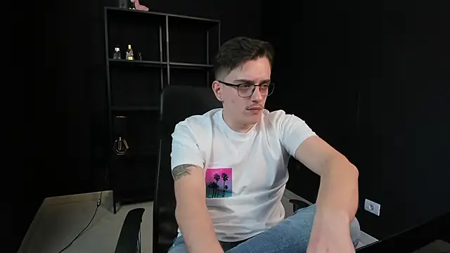 FelixStarkk Pertunjukan Webcam