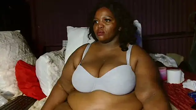 Chat XXX en directo de Bustyboobs02xx