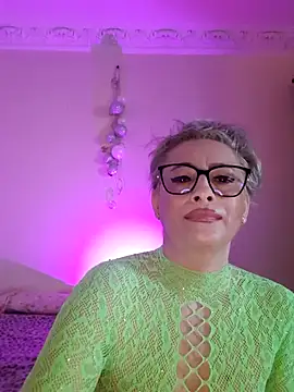 Chat +18 de LunaBlaise ao vivo