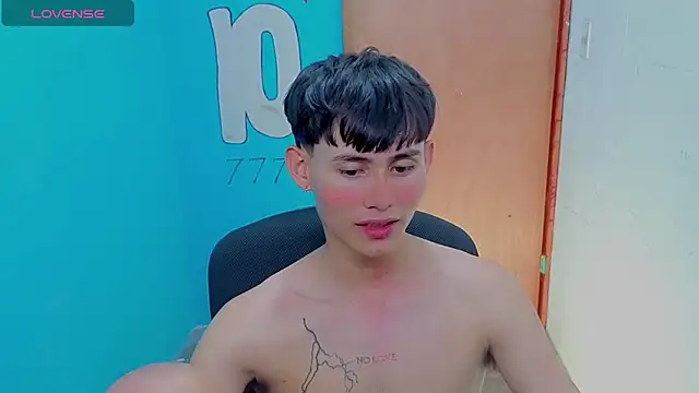 tanjiro_cute: вебкам-шоу