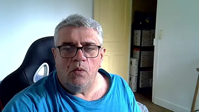 Pokazy przed kamerką – Laurent_oldmen