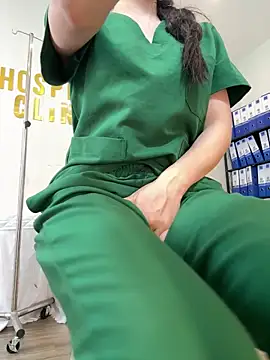 secretly_masturbating Webcam Show