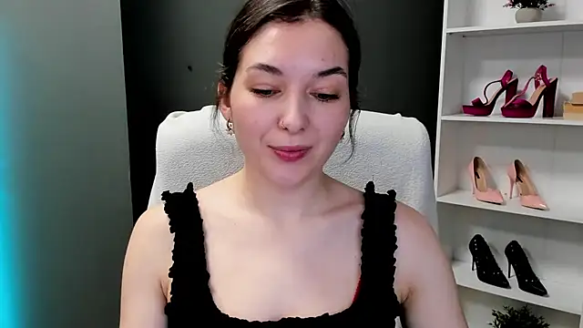 Chatroom XXX en direct de Meagn_Extasy