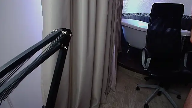 MicahLane's Webcam Show
