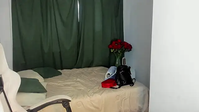 ViolaSmithh Adlı Modelin Canlı XXX Sohbeti