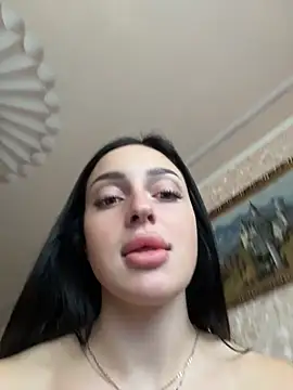 Soft_Pleasure Adlı Modelin Canlı XXX Sohbeti