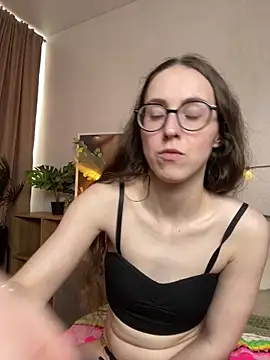 Онлайн чат XXX MartiniiSelenna