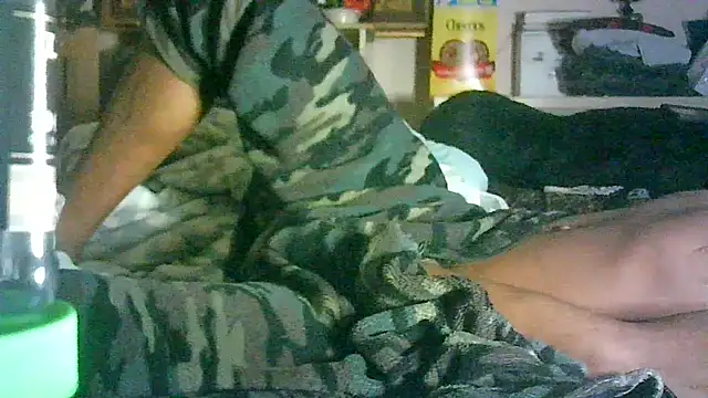 GUAPAN3S3_FIR3's Live XXX Chat