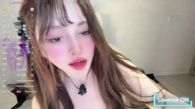 yueyue-7777 élő XXX-chatje