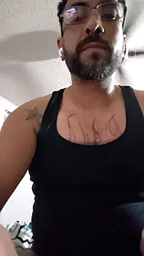 Forbidden_daddy Adlı Modelin Canlı XXX Sohbeti