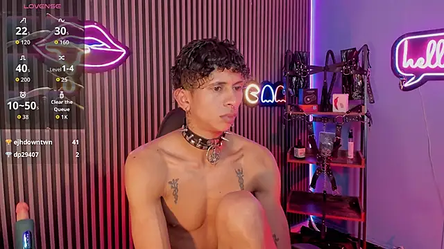 Maximoking26 Live XXX Chat