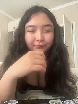 miomyaoのライブXXXチャット