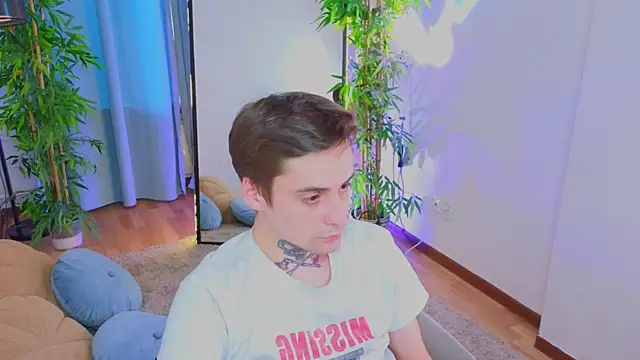 XXX chat uživo modela drillfi11