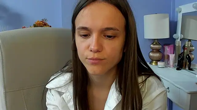 dirtyxEmily Chat XXX in diretta