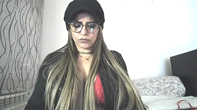CristalDivine – Live XXX-chat