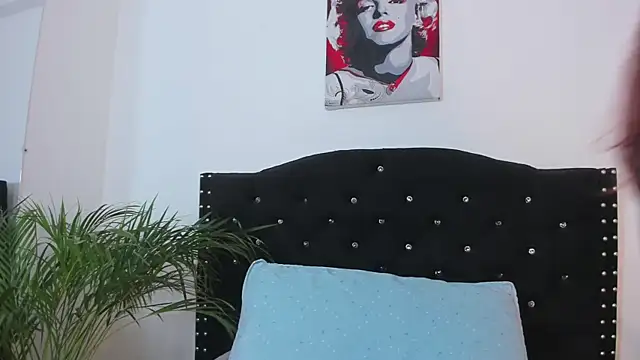 XXX chat uživo modela abby_jones2