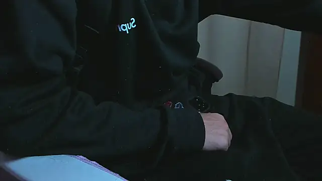XXX chat uživo modela smith_66jr
