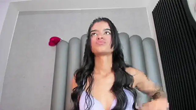 luna-bella_ élő XXX-chatje