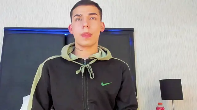 Aron_maxx Webcam Show