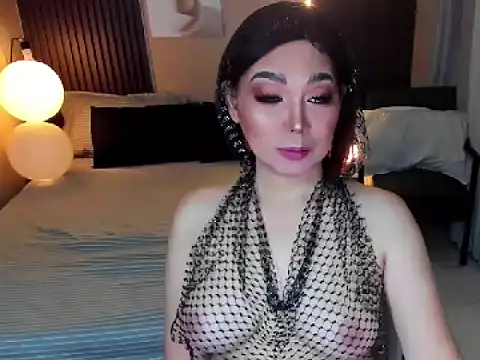 Онлайн чат XXX iSuckMyHardCock