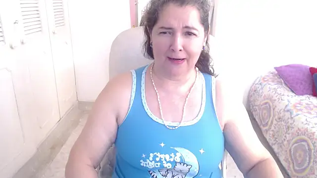 leonela_69 Live XXX Chat