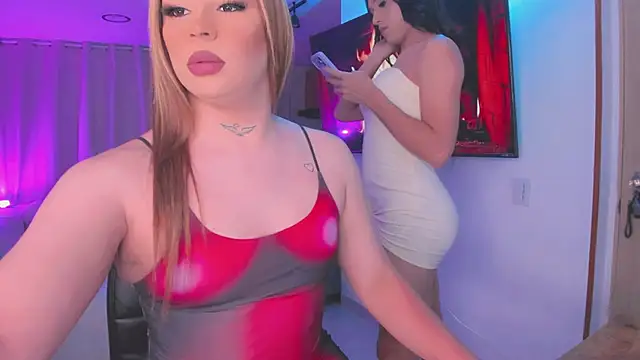 valeriaTs_'s Live Chat Room