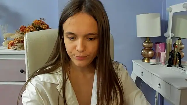 dirtyxEmily Chat XXX in diretta