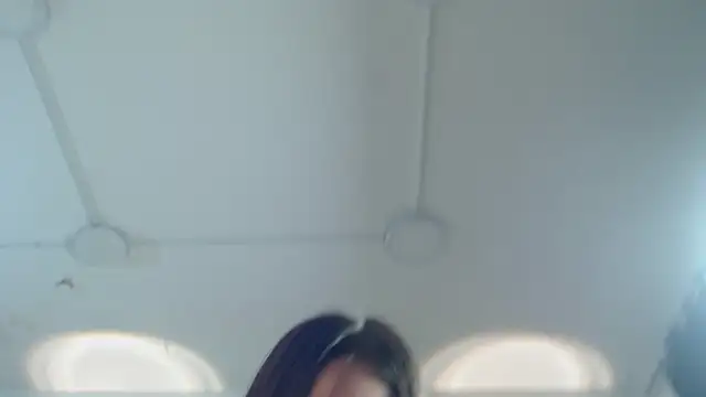 Chatroom XXX en direct de lunaember_cs