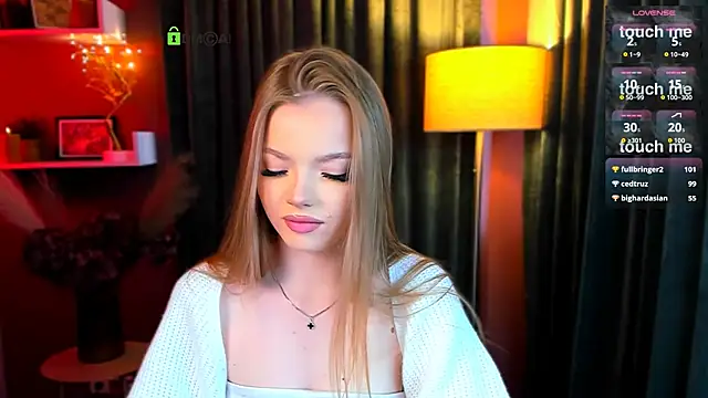 Chat +18 de maddy_moah ao vivo