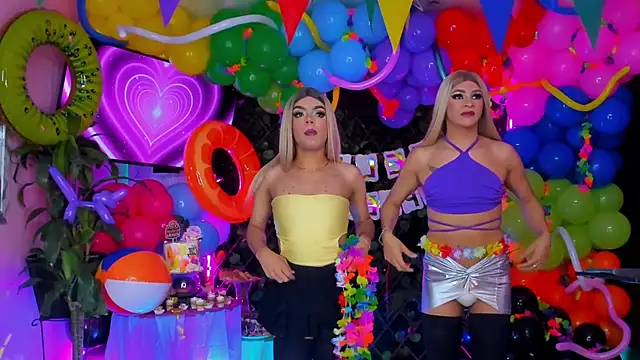 Queens_Wonders_Blonders webkamerás műsora