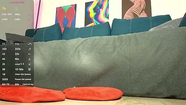 TrixiBell's Live XXX Chat