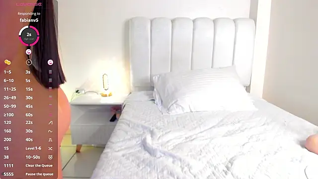 isaa_19 Webcam show
