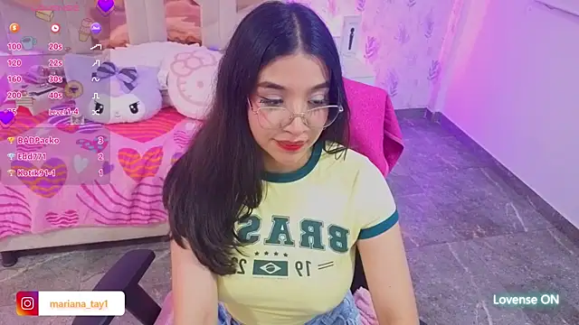 MARIANA_TAY1's Live XXX Chat