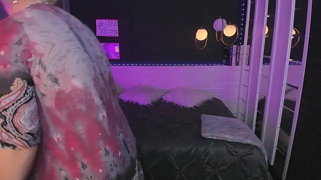CarmenSoft Adlı Modelin Canlı XXX Sohbeti