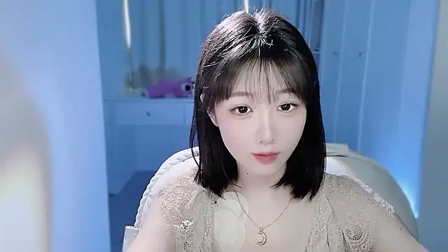 XXX chat uživo modela Ccc7-
