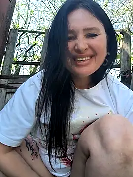 Živý XXX chat KikiXRed