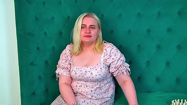 XXX chat uživo modela LioraArdyn